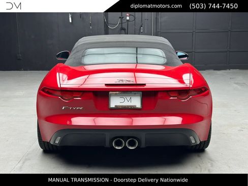 Used 2017 Jaguar F-TYPE Convertible image 7