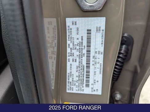 Certified 2025 Ford Ranger Lariat w/ FX4 Off-Road Package AWD/4WD image 28