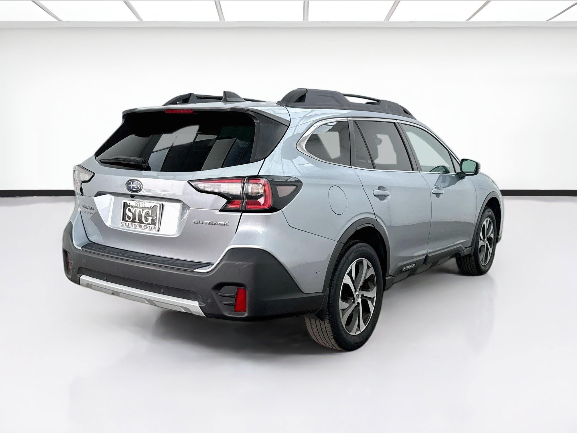 Used 2020 Subaru Outback Limited AWD/4WD image 4