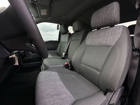 New 2026 Ford F250 XLT w/ FX4 Off-Road Package image 28