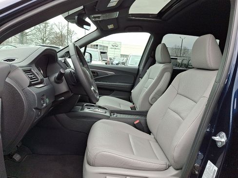 Used 2023 Honda Passport EX-L image 13