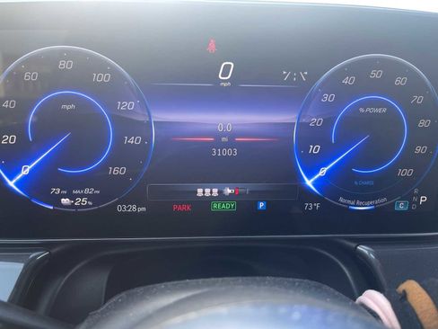 Used 2023 Mercedes-Benz EQE 500 4MATIC SUV image 6