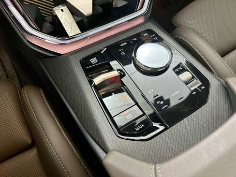 Used 2025 BMW X3 xDrive30i w/ Convenience Package image 21