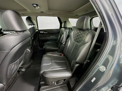 Used 2022 Hyundai Palisade Limited FWD image 25