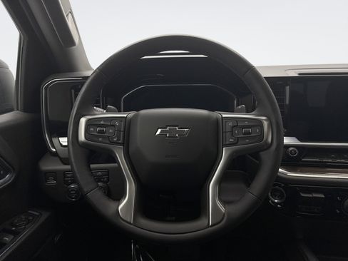 Used 2023 Chevrolet Silverado 1500 RST w/ Redline Edition AWD/4WD image 12