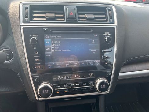 Used 2018 Subaru Outback 2.5i Limited AWD/4WD image 13