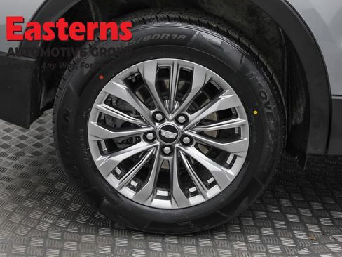Used 2024 Cadillac XT4 Premium Luxury AWD/4WD image 32