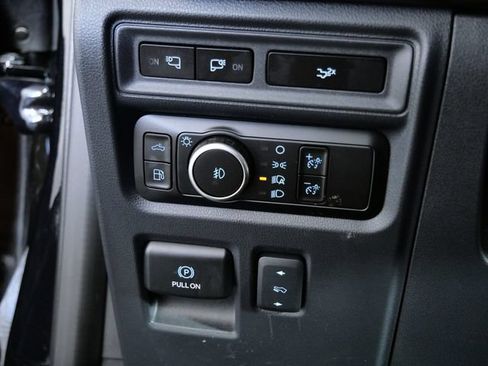 Certified 2024 Ford F150 Lariat AWD/4WD image 29