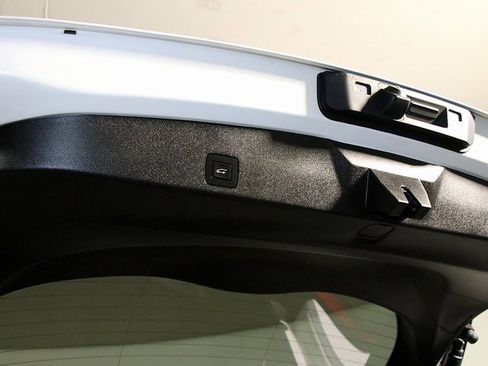 Used 2020 Buick Encore GX Select w/ Experience Buick Package image 30