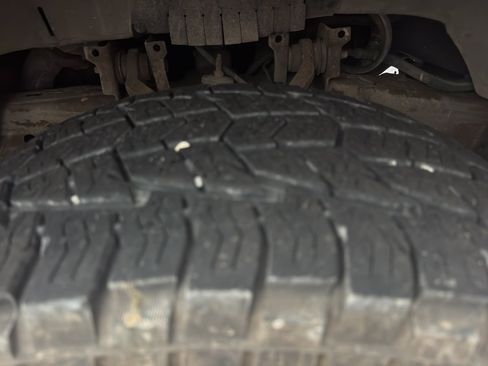 Used 2001 Ford F150 4x4 SuperCrew image 4