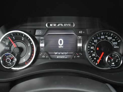 Used 2021 RAM 2500 Laramie image 32