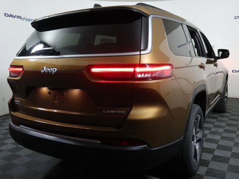 New 2026 Jeep Grand Cherokee L Limited AWD/4WD image 6