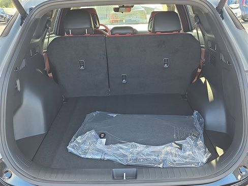 New 2026 Kia Sportage SX image 12