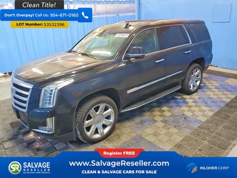 Used 2017 Cadillac Escalade Luxury AWD/4WD image 1