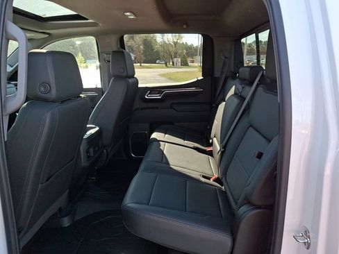 New 2026 Chevrolet Silverado 1500 RST w/ Dark Appearance Package AWD/4WD image 7