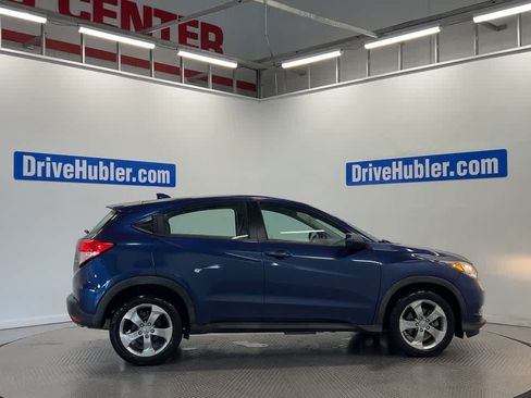 Used 2016 Honda HR-V LX image 3