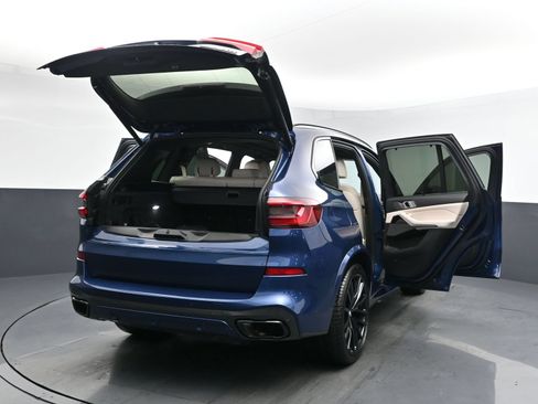 Used 2020 BMW X5 M50i w/ Executive Package AWD/4WD image 26