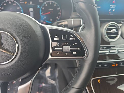 Used 2020 Mercedes-Benz GLC 300 4MATIC image 18