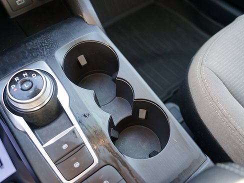 Certified 2022 Ford Escape S image 19