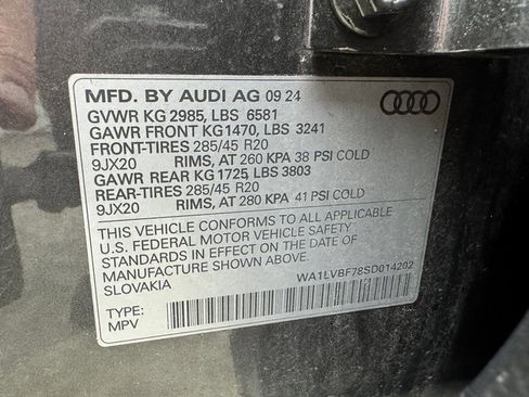 Used 2025 Audi Q7 3.0T Premium Plus image 30
