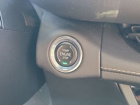 Used 2023 Buick Envision Avenir AWD/4WD image 27