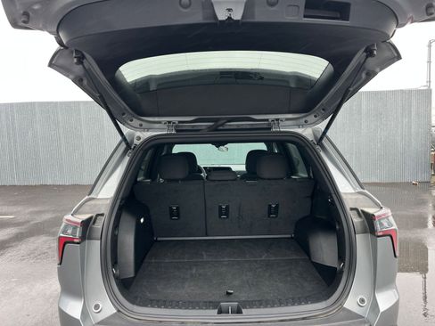 Used 2025 Chevrolet Equinox LT image 30