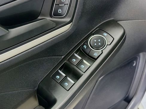 Used 2022 Ford Escape SE w/ Convenience Package image 20