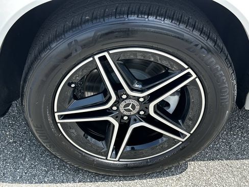 Certified 2025 Mercedes-Benz GLE 450e 4MATIC image 20