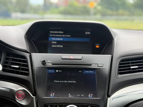 Used 2019 Acura ILX FWD image 19