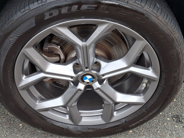 Used 2024 BMW X3 xDrive30i w/ Premium Package AWD/4WD image 8