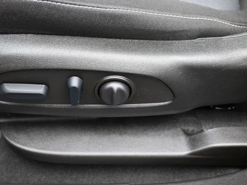 Used 2023 Chevrolet Blazer LT w/ Driver Confidence Package image 11