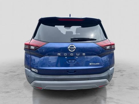 Used 2021 Nissan Rogue SV AWD/4WD image 4