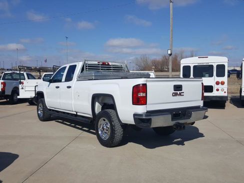 Used 2018 GMC Sierra 2500 2WD Double Cab image 9