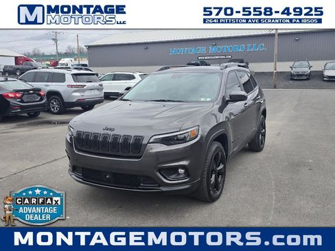 Used 2021 Jeep Cherokee Latitude Plus image 1