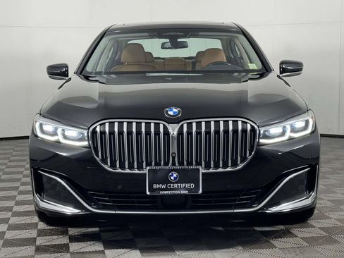 Used 2022 BMW 750i xDrive AWD/4WD image 6