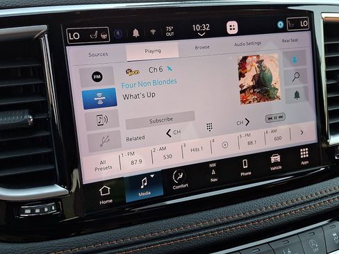 Used 2022 Chrysler Pacifica Pinnacle AWD/4WD image 18