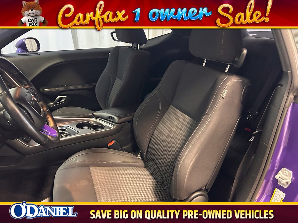 Used 2018 Dodge Challenger SXT w/ Blacktop Package RWD image 5