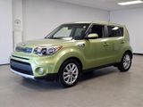 Used 2017 Kia Soul + image 2
