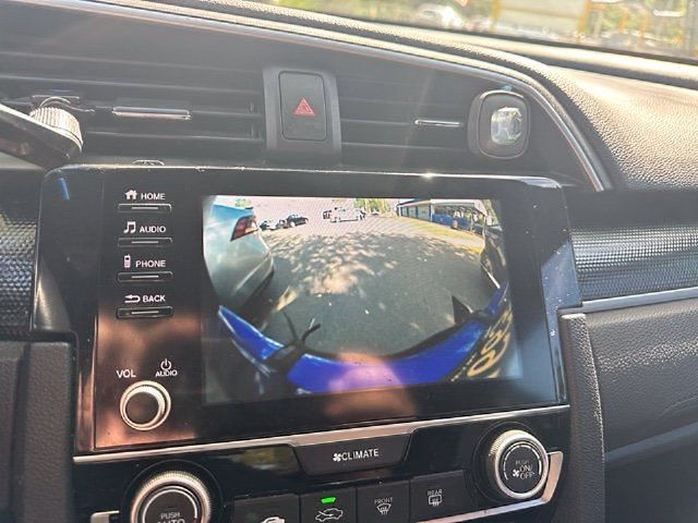 Used 2020 Honda Civic Sport image 11
