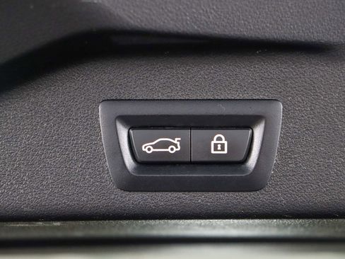 Used 2022 BMW X5 sDrive40i w/ Parking Assistance Package RWD image 30