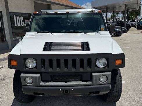 Used 2004 HUMMER H2 w/ Preferred Equipment Group AWD/4WD image 2