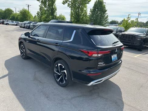 Used 2025 Mitsubishi Outlander SE AWD/4WD image 18