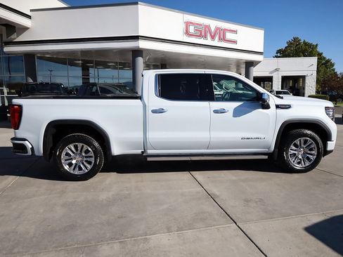 New 2026 GMC Sierra 1500 Denali w/ Technology Package image 7
