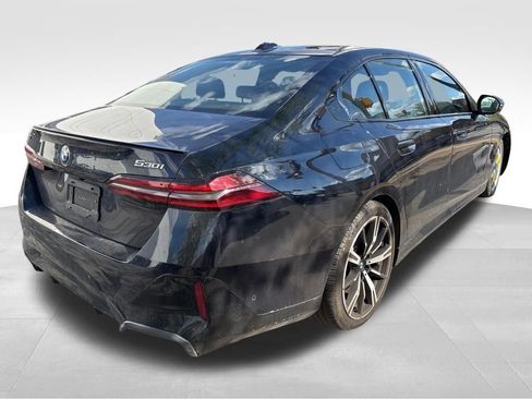 Certified 2024 BMW 530i xDrive w/ M Sport Package AWD/4WD image 4