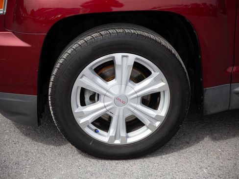 Used 2016 GMC Terrain SLT image 9