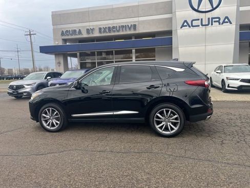 Used 2023 Acura RDX w/ Technology Package image 4