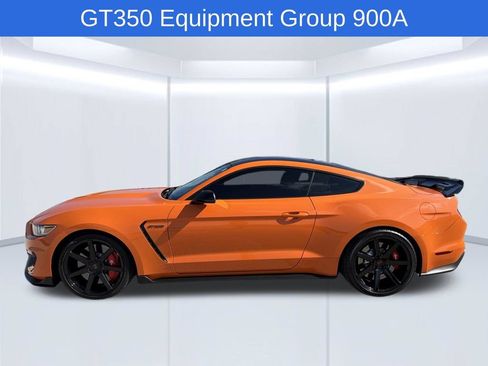 Used 2020 Ford Mustang Shelby GT350 w/ Technology Package RWD image 6