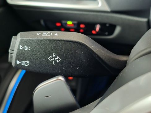 New 2026 BMW 330i xDrive Sedan w/ M Sport Package image 29