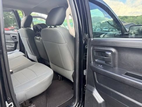 Used 2014 RAM 1500 Express AWD/4WD image 26