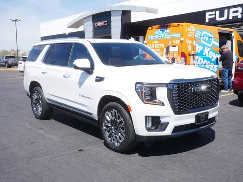 Certified 2023 GMC Yukon Denali Ultimate AWD/4WD image 2